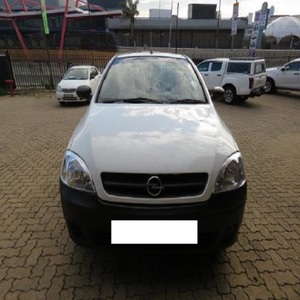 OPEL CORSA UTILITY 1.4 USADO 2009, Volante a la Izquierda/Derecha - Product Image 1