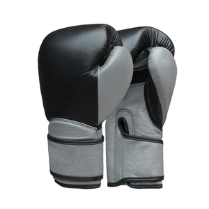 Luvas de Boxe de Couro de Alta Qualidade com Logotipo Personalizado, Design Respirável e Fecho de Gancho e Laço para Saco de Pancadas e Protetores de Chute - Product Image 4