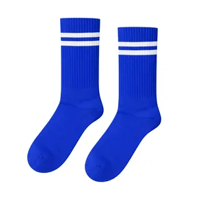 Chaussettes de sport colorées de haute qualité, motif rayé bleu et blanc, logo personnalisé, impression numérique, fonction antibactérienne pour l'automne - Product Image 1