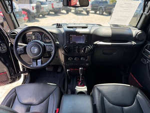 Voiture d'occasion de qualité abordable, Jeep Wrangler JK Unlimited Rubicon 2018, conduite à gauche - Product Image 2