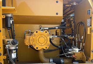 Excavadora de cadenas CAT 320D3GC 2025, nueva, con motor Cummins de alto rendimiento y ahorro de energía, lista para su despliegue. - Product Image 5