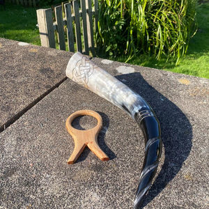 แก้วเขาสัตว์ทำมือจากวัสดุธรรมชาติ เป็นมิตรกับสิ่งแวดล้อม เหมาะสำหรับดื่มแชมเปญและเบียร์  รับสกรีนโลโก้ คุณภาพสูง ลายสัตว์ - Product Image 1