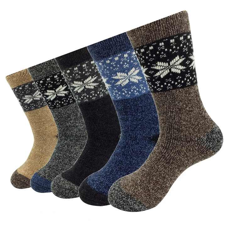 Wholesale Men's Soft Breathable Combed Cotton Socks 98% Cotton Free Size Autumn Knitted Logo Black Brown Business Style Youth