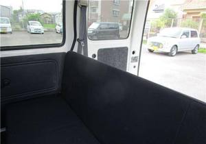 El precio al por mayor más barato TOYOTA PIXIS VAN Turbo Engine RHD Auto Gearbox Fuel AC ABS Airbag Coche usado a la venta. - Product Image 5