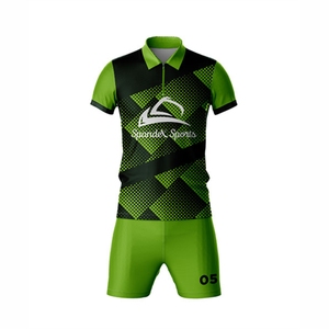 Ensemble de tenue de tennis sur mesure respirant et écologique pour hommes, séchage rapide, 100% polyester, chemise et short entièrement imprimés - Product Image 1