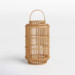 El juego de alta calidad más vendido de 2 Detalles de flores recortadas y carcasa con marco de metal Estas linternas - Product Image 2