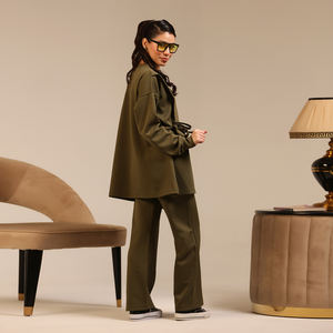 Ensemble 2 pièces élégant et décontracté pour femmes musulmanes, coupe ample, haut et pantalon, design uni, idéal pour l'été 2026 - Product Image 4