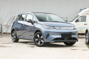 รถยนต์พลังงานใหม่ BYD Dolphin BEV รุ่น Pilot Edition ปี 2025 แบบ 4 ประตู 5 ที่นั่ง แฮทช์แบ็ก ระยะทางวิ่ง 520 กม. มอเตอร์เดี่ยว ขับเคลื่อนล้อหลัง 204 แรงม้า - Product Image 3