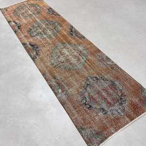 2.8x9.7 ft Vintage Rug, <b>Brown</b> Oriental Turkish <b>Wool</b> Rug - Product Image 3