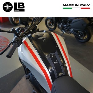 Protezione Adesiva 3D per Serbatoio Compatibile con Yamaha XSR700 per Motociclette - Product Image 3
