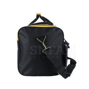 Logotipo de diseño personalizado Bolsas de deporte impermeables Unisex Promocional Nuevo diseño Bolsa de deporte ligera - Product Image 4
