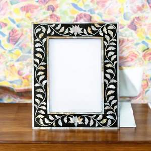 HF Crafts Cadre en bois MDF de qualité supérieure Incrustation osseuse Résine Art populaire avec motif d'ange pour la décoration de la maison - Product Image 4