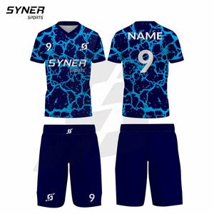 Ropa de fútbol de alta calidad para hombres, de secado rápido de poliéster 100% uniforme de fútbol, patrón sólido, logotipo personalizado, conjunto de uniforme de fútbol para adultos - Product Image 4