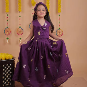 Ensemble Lehenga Choli en coton brodé pour filles, vêtements de fête ethniques Lehnga pour les mariages indiens (1-12 ans) - Product Image 1