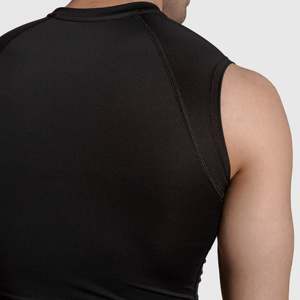 เสื้อกล้ามรัดรูปแขนกุดสำหรับผู้ชาย GA สีดำ - Product Image 5