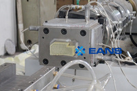 Machine d'extrusion de profil de cadre de porte de fenêtre de PVC de WPC/chaîne de production panneau de WPC