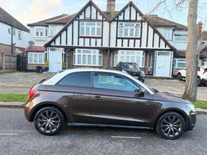 AUDI A1 USADO 2011, Volante a la Izquierda/Derecha - Product Image 4