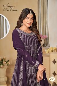 Colección Premium Faux Georgette con bordado Salwar Suit Mujer Fabricante de moda de la India a la tarifa más baja - Product Image 4