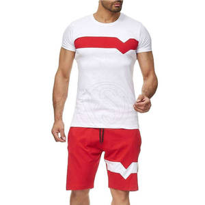 Ensemble court décontracté pour homme personnalisé en deux pièces pour l'été avec t-shirt contrasté à manches courtes, tissu respirant et motif imprimé - Product Image 1