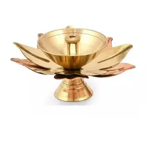 Handmade brass nandadeep diya Luxury Homeware Brass Oil Lamp For customized size brass nandadeep diya