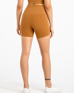 Pantalones cortos de Yoga ecológicos para mujer, mallas deportivas activas Rojas, pantalones cortos de Yoga personalizados para mujer, pantalones cortos de Yoga suaves elásticos de cintura alta - Product Image 2