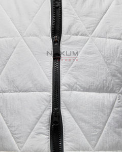 2025 Oem personnalisé hiver grande taille couleur personnalisée hommes en plein air coupe-vent plaine vers le bas bouffant gilet de haute qualité vêtements décontractés gilet d'extérieur - Product Image 3