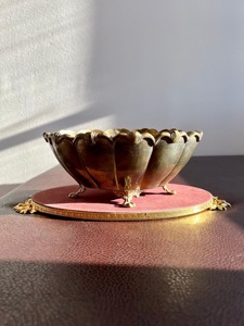 Soporte de chocolate de calidad superior con bola de cristal Soporte de chocolate para servir chocolate y servir postres Artículos de mesa - Product Image 2