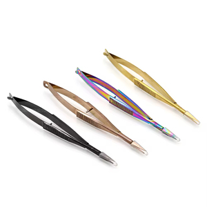 Tijeras de Primera Calidad con Resorte para una Acción Suave y Resultados Profesionales de Belleza - Product Image 2