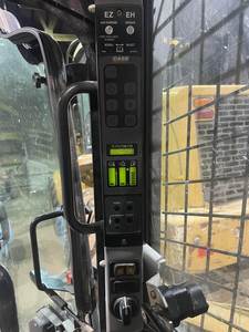Chargeuse sur chenilles robuste TR340 2018 - Mini-chargeuse diesel 90 CV avec pompe hydraulique pour la construction et l'agriculture - Product Image 6