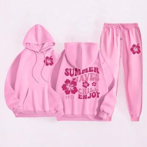 Ensemble de survêtement streetwear premium au design personnalisé, avec sweat à capuche oversize et pantalon de jogging coupe décontractée, pour les marques de mode urbaine - Product Image 6