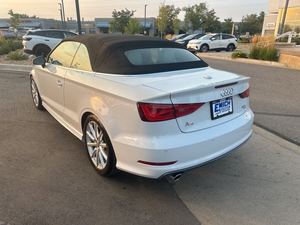 2015 A.U.D.I A.3 2,0 T Prestige Luxury Sedan Cámara trasera Asientos de cuero completamente cargados Dirección izquierda Caja de cambios automática Turbocharged - Product Image 3