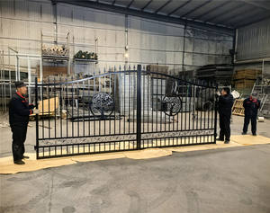 Portes de box pour chevaux de style européen, haute performance, 20 pieds, <span class=keywords><strong>portail</strong></span> <span class=keywords><strong>coulissant</strong></span> en <span class=keywords><strong>fer</strong></span> forgé, entrée sécurisée pour chevaux - Product Image 3