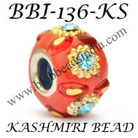 Perles de Cachemire faites à la main, durables et colorées, parfaites pour la fabrication de bijoux et d'artisanat, provenant d'Inde. - Product Image 2