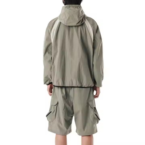 Survêtements coupe-vent en nylon respirant de qualité supérieure OEM Ensemble de survêtements coupe-vent d'hiver à fermeture éclair avec logo imprimé personnalisé deux pièces - Product Image 5