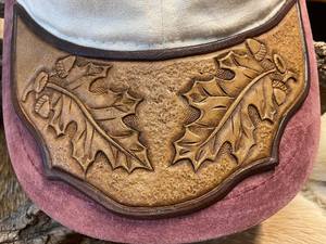 Gorra de béisbol de cuero unisex de 6 paneles mecanizada a mano por diseñador de tela común de alta calidad para las cuatro estaciones Idea de regalo de cumpleaños informal - Product Image 3