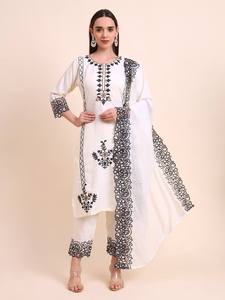 Haut en georgette lourde de créateur avec pantalon de travail en fil Belle couleur pour les occasions spéciales et les mariages - Product Image 2