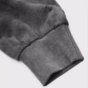 เสื้อฮู้ดกระเป๋าขนแกะหนาสีทึบสำหรับผู้ชายเสื้อฮู้ดผ้าเทอร์รี่ย้อมสีแบบสั่งทำสำหรับฤดูหนาว - Product Image 3