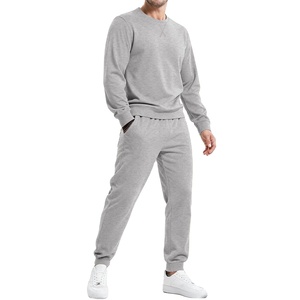 Ensemble de survêtement pour homme de qualité supérieure, conçu pour le confort et les activités quotidiennes - Product Image 1