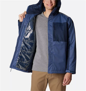 Chaqueta Softshell ligera de moda para hombre para invierno, venta al por mayor, ropa de calle informal, chaqueta Softshell impermeable a prueba de viento para exteriores - Product Image 4