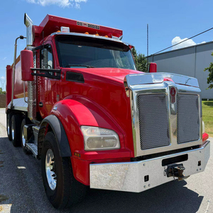 รถบรรทุกหัวลากสำหรับงานหนัก 6x4 แบบมีห้องนอน เครื่องยนต์ดีเซล สำหรับขนส่งสินค้าเชิงพาณิชย์ - Product Image 1