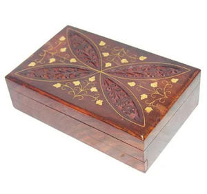 Gran oferta, caja de madera moderna hecha a mano de lujo, artesanías de madera personalizadas con diseño único, caja de madera tallada a mano barnizada de alta calidad - Product Image 1