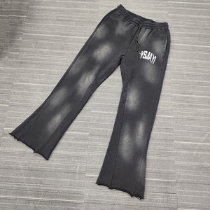 OEM Custom Logo Streetwear Men's French Terry Flare Slim Sweatpants Slim Fit Heavyweight <b>Stacked</b> Flare Sweat Pants for Men's - Product Image 1