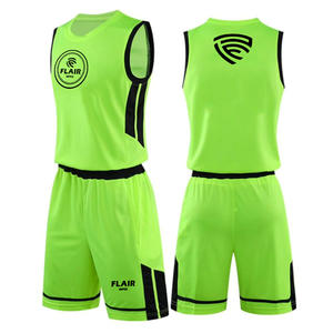 Ensemble de maillots de basket-ball de haute qualité pour hommes impression numérique personnalisable chemise de sport respirante hauts shorts grande taille - Product Image 1