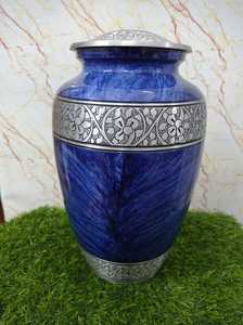 Urnas funerarias de aluminio de diseño hecho a mano, urnas de cremación de Metal de nube azul, urnas para adultos terminadas, urnas azules grabadas a mano indias - Product Image 2