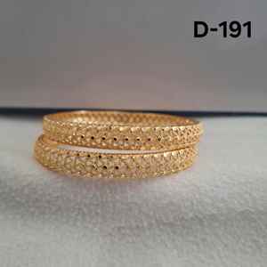 Premium Pure Copper Vintage Anti-tarnish Jewelry with Plating Quartz Bangles for Party Occasions Wholesale Export Quality - Product Image 3