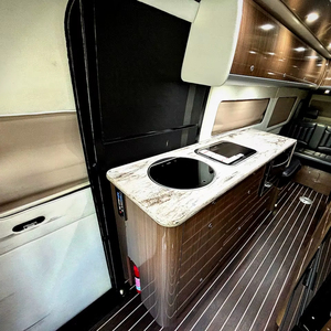 FOURNISSEUR DE camping-cars d'occasion Air Stream Interstate Grand Tour E X T Std Model Class B de 2018 - Product Image 4