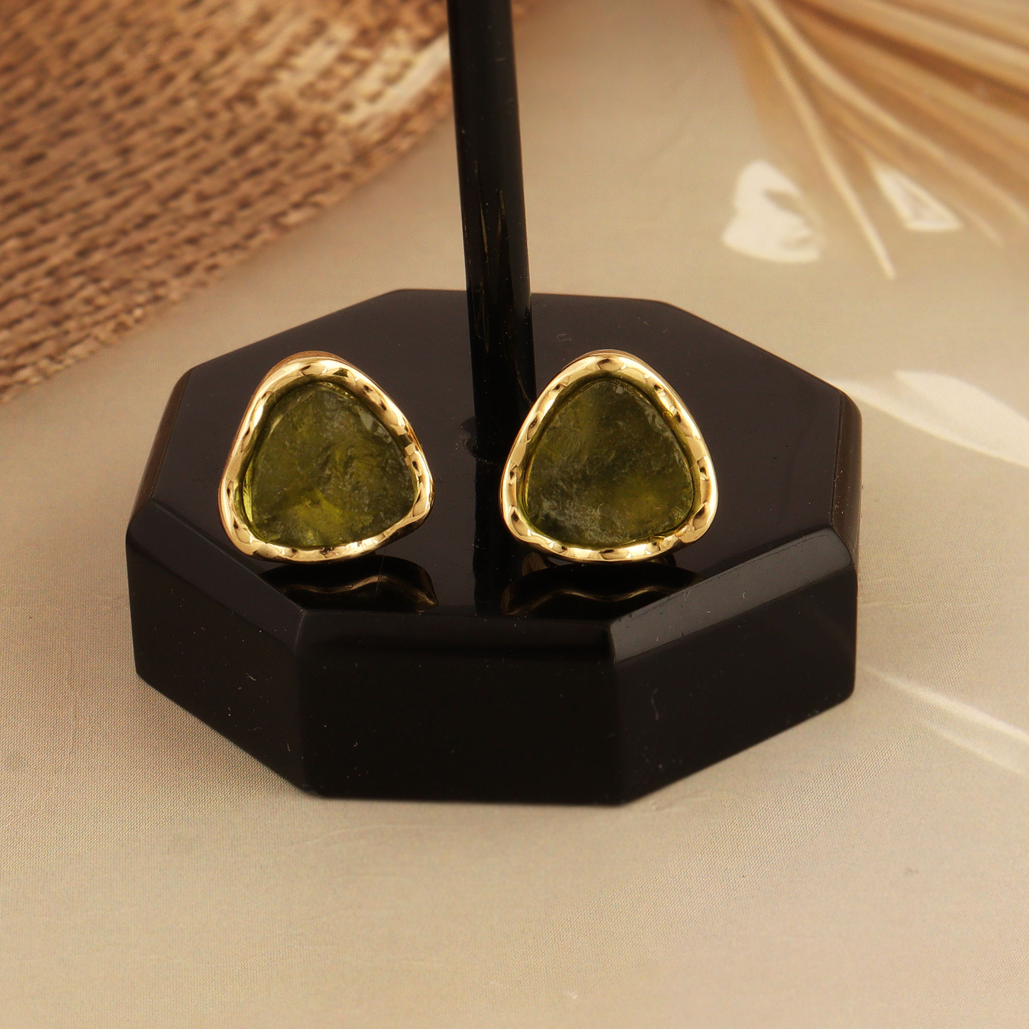 สีเขียว