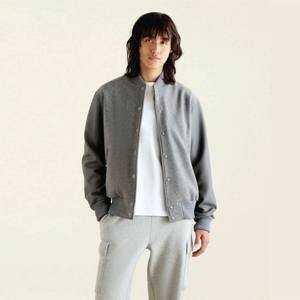 OEM personalizado Chenille bordado Logo mangas de cuero de lana cómodo negro béisbol Bomber Letterman Varsity chaqueta para mí - Product Image 1