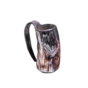 Tasse à vin de thé en corne de buffle de conception Viking de haute qualité Style animal unique poli avec une technique sculptée par l'artisanat en croissant - Product Image 1
