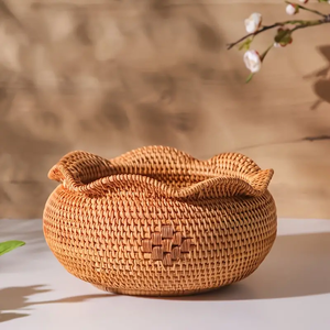 Cesta de fruta de ratán tejida a mano al por mayor de TienPhong con diseño ondulado, jarrón floral decorativo para almacenamiento y arreglo floral - Product Image 3